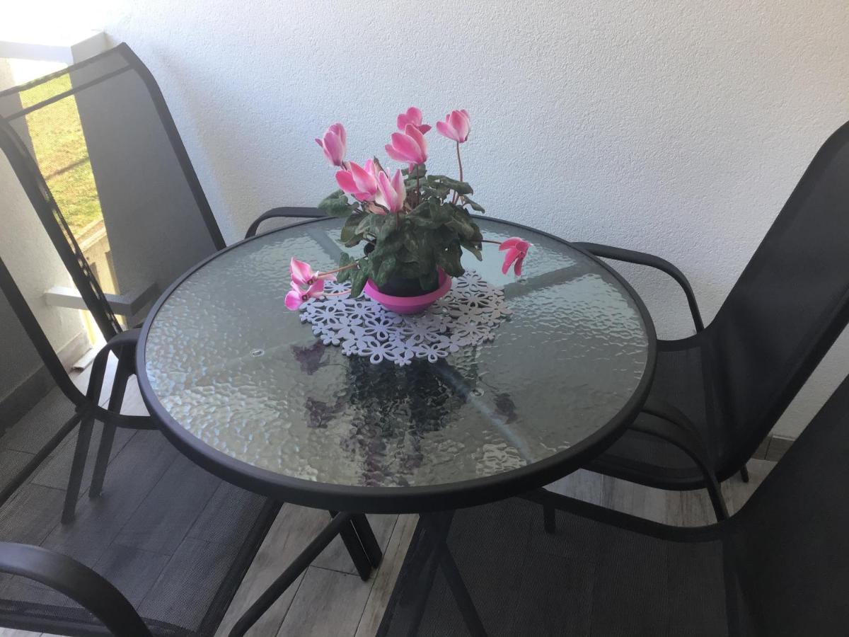 PUY Apartman Sanja מראה חיצוני תמונה